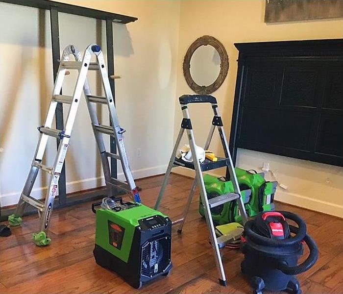 SERVPRO equipment and ladders